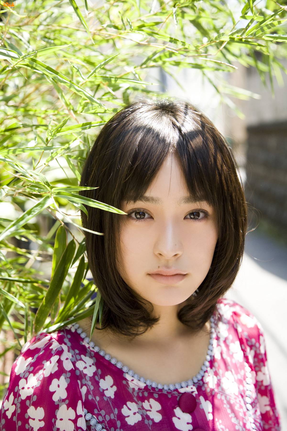 贯地谷诗穗梨 Shihori Kanjiya  Bomb.tv 清纯MM户外写真照